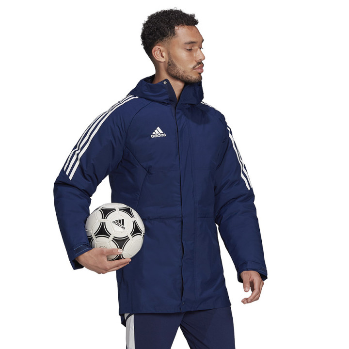 Kurtka z kapturem adidas Condivo 22 Stadium Parka granatowa | VUX.pl