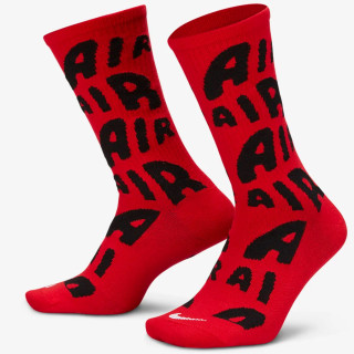 Skarpety wzmocnione Nike Everyday Essential czerwone | VUX.pl