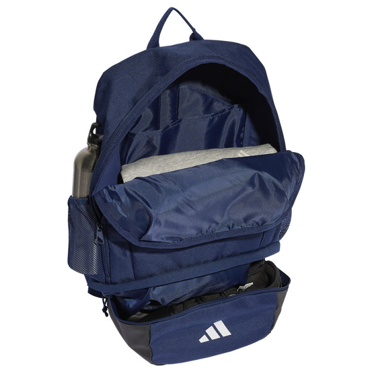 Plecak miejski adidas TIRO 26,5 l granatowy IB8646 | VUX.pl
