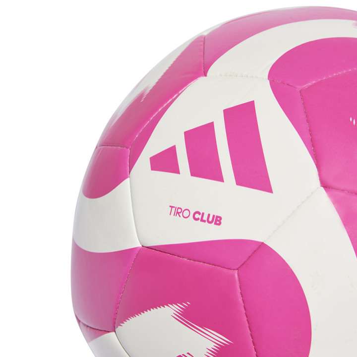 Piłka nożna rekreacyjna adidas Tiro Club na trawę naturalną | VUX.pl