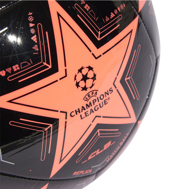 Piłka nożna treningowa adidas UCL Club czerwona 32 panele | VUX.pl