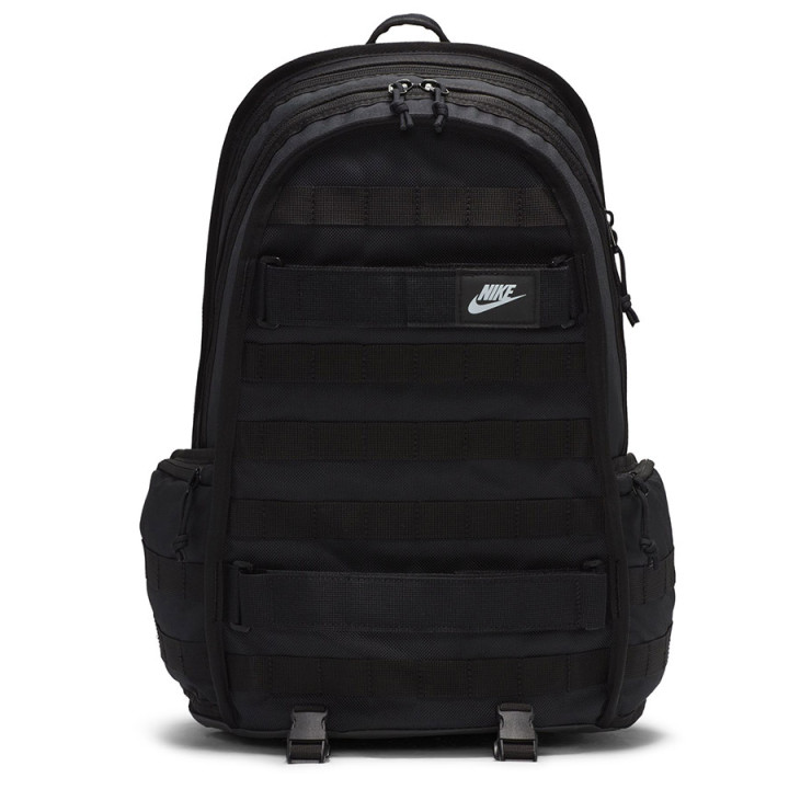 Plecak sportowy 24 l Nike Sportswear RPM czarny FD7544-010 | VUX.pl