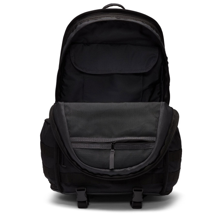 Plecak sportowy 24 l Nike Sportswear RPM czarny FD7544-010 | VUX.pl