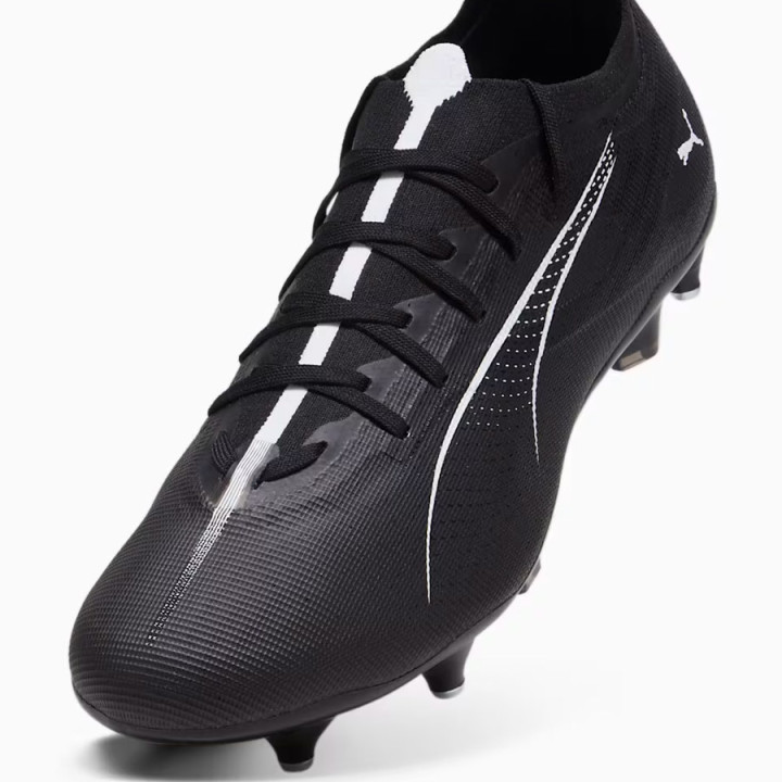 Buty piłkarskie wkręty męskie Puma ULTRA 5 Match MxSG | VUX.pl