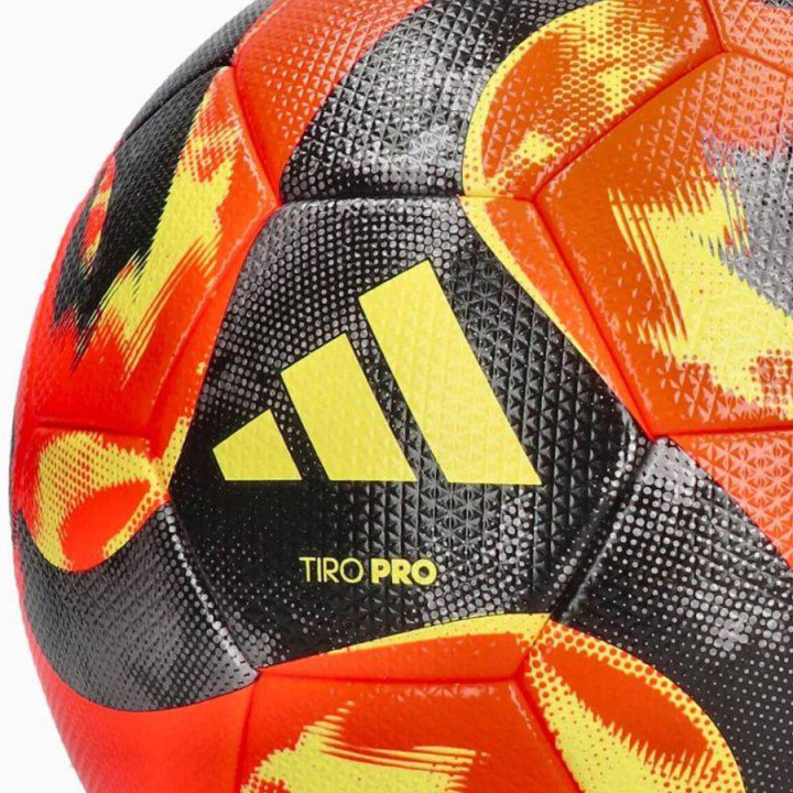 Piłka nożna meczowa adidas Tiro Pro Winter FIFA Quality Pro | VUX.pl