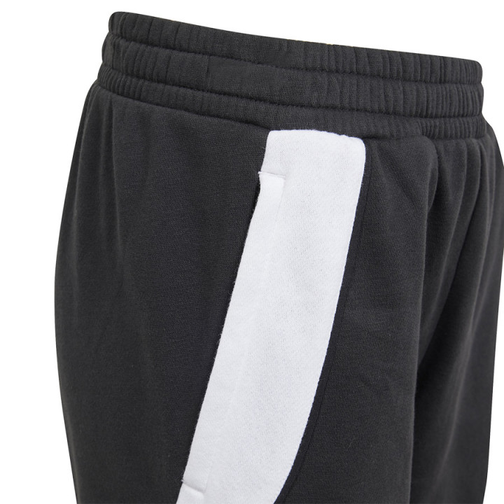 Spodnie dresowe junior adidas Tiro 24 Sweat czarne IJ7659 | VUX.pl