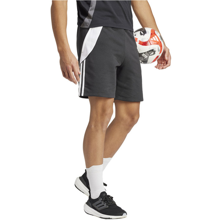 Spodenki bawełniane męskie adidas Tiro 24 Sweat czarne IP1954 | VUX.pl