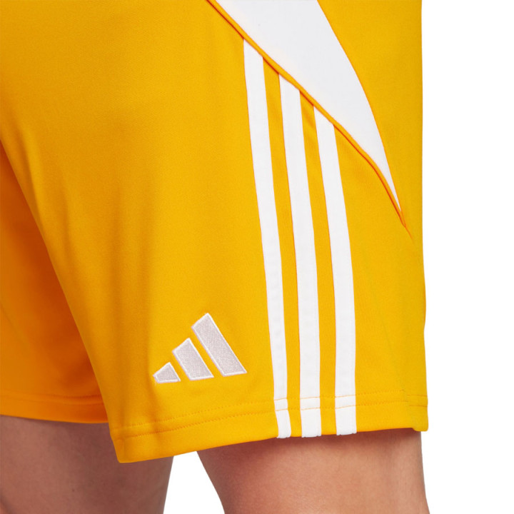 Spodenki piłkarskie adidas Tiro 24 Aeroready żółte JN4497 | VUX.pl