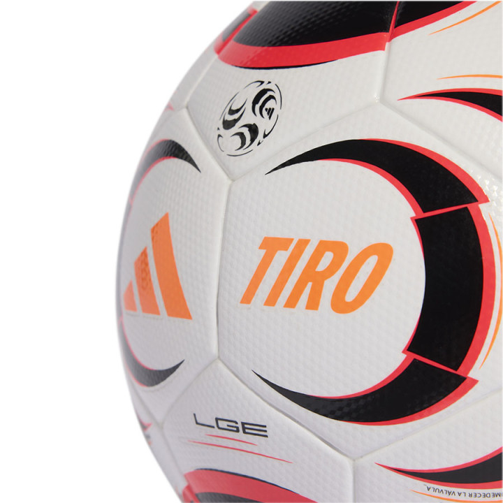 Piłka nożna treningowa adidas Tiro League FIFA Quality biała | VUX.pl