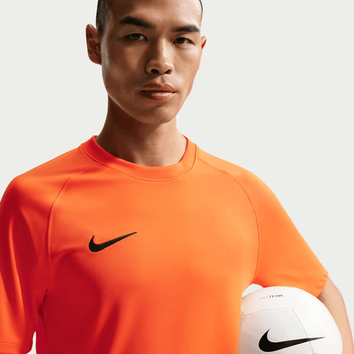 Koszulka piłkarska męska Nike Park VIII pomarańczowa | VUX.pl