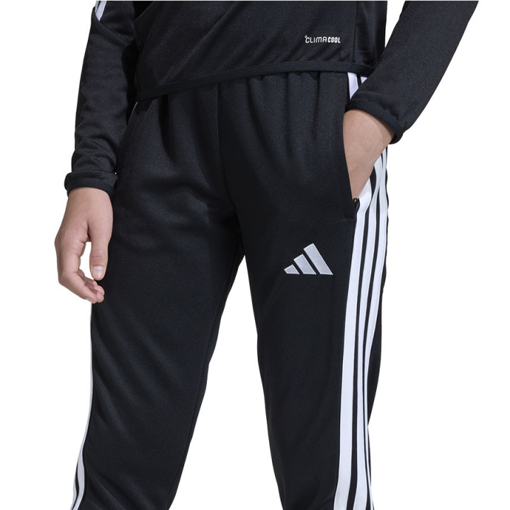 Spodnie treningowe dziecięce adidas Tiro 26 czarne JY7117 | VUX.pl