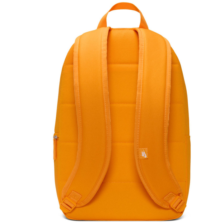 Plecak miejski 27 l Nike Heritage Backpack pomarańczowy | VUX.pl