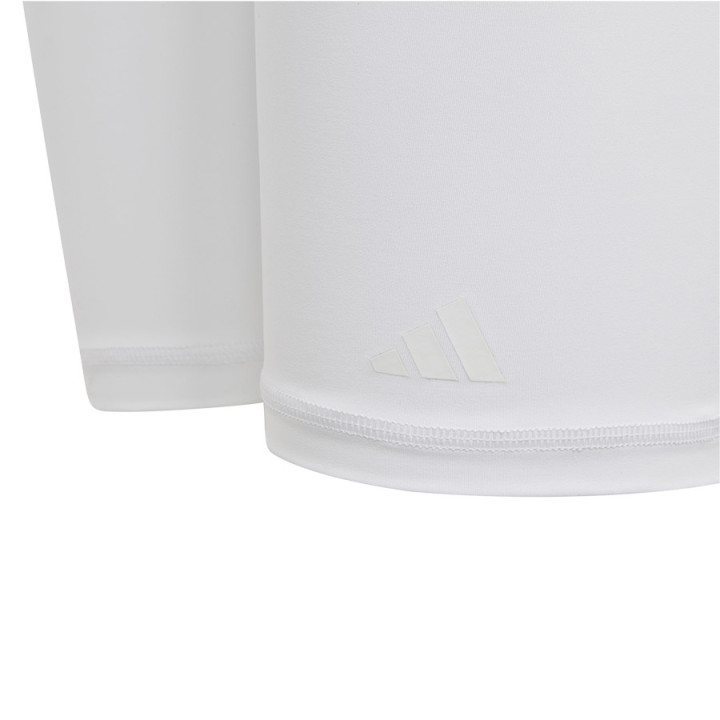 Spodenki termoaktywne junior adidas Techfit Aeroready IA1210 | VUX.pl
