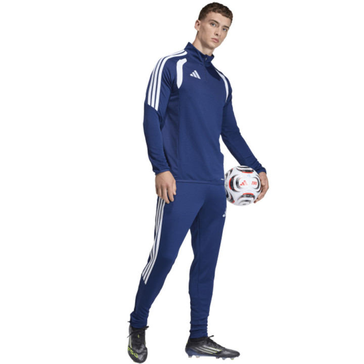 Spodnie treningowe męskie adidas Tiro 26 Regular granatowe | VUX.pl