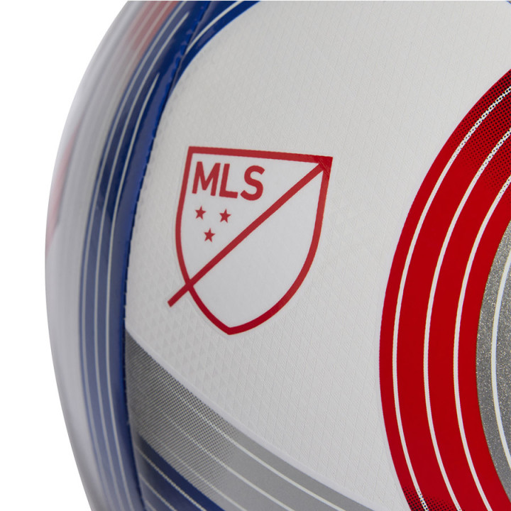 Piłka nożna treningowa na trawę adidas MLS Training biała | VUX.pl