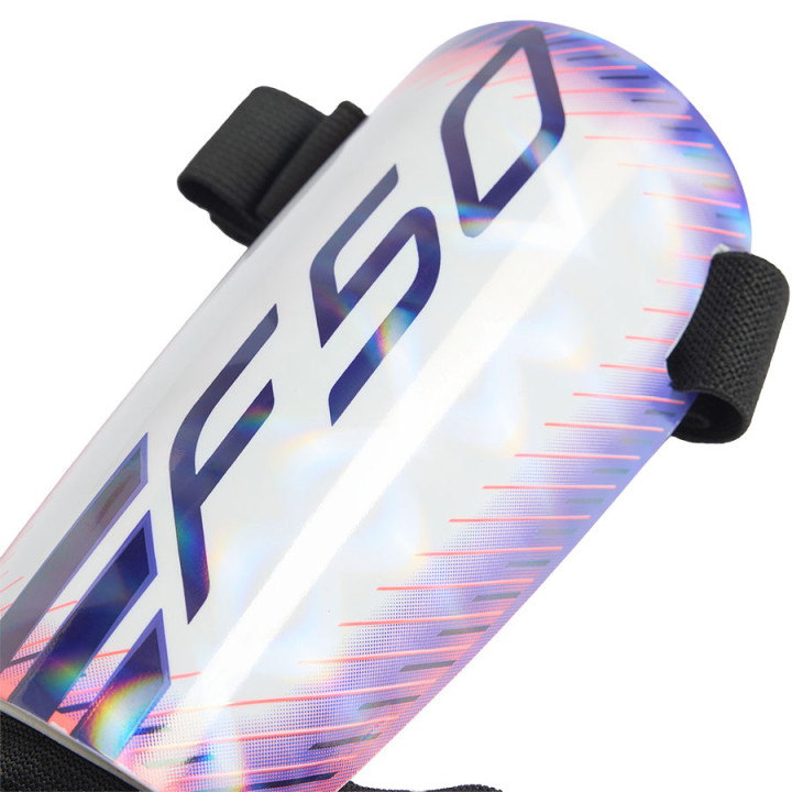 Nagolenniki piłkarskie adidas F50 SG MTC białe KE5210 | VUX.pl