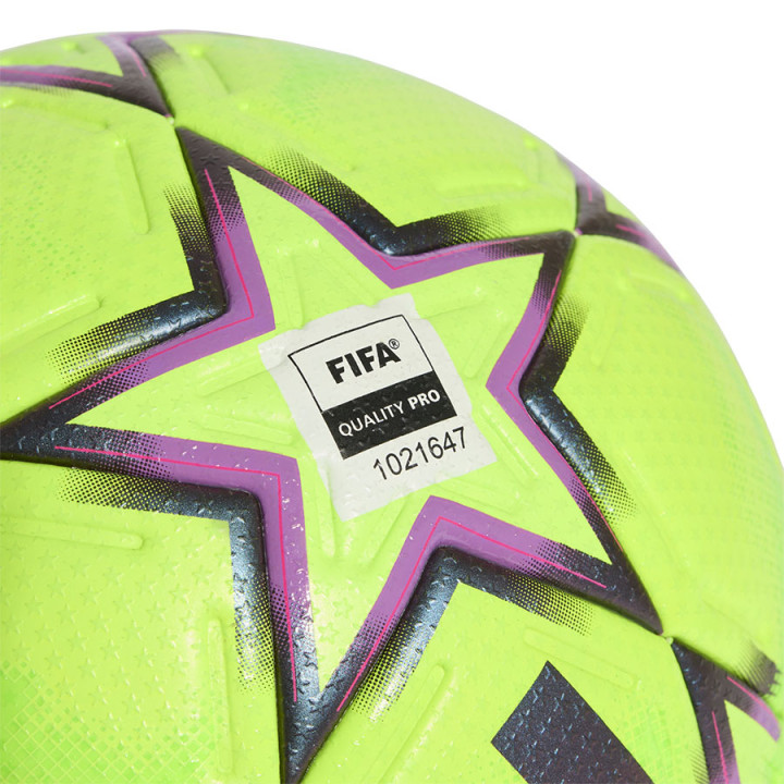 Piłka nożna adidas UCL Pro WTR żółta do trawy naturalnej | VUX.pl