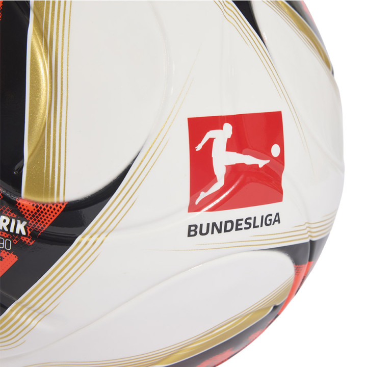 Piłka nożna replika meczowa adidas Bundesliga J290 biała | VUX.pl
