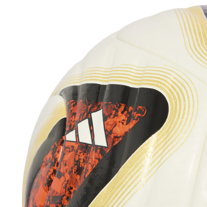 Piłka nożna adidas Bundesliga 2026/27 Torfabrik Pro biała | VUX.pl