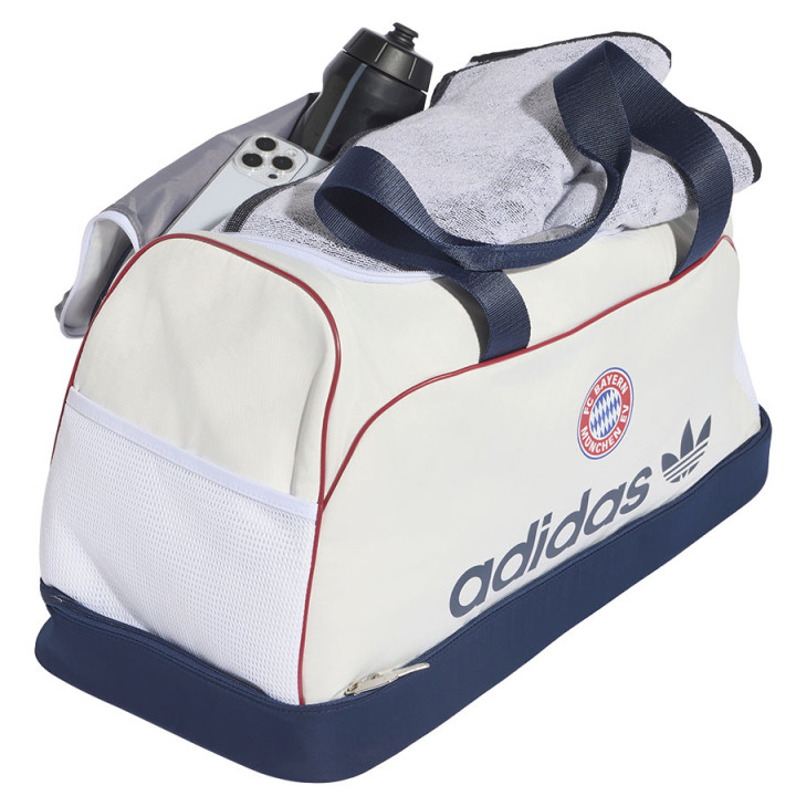 Torba adidas Oryginals FC Bayern KT3411 | VUX.pl