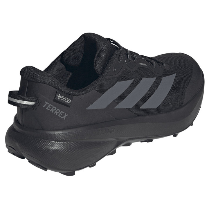 Buty adidas Terrex Tracefinder Plus GORE-TEX Trail KJ3792 | VUX.pl