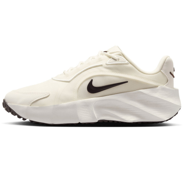 Buty Nike Aura Edge HQ7025-105 | VUX.pl