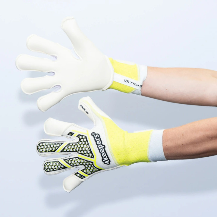 Rękawice 4keepers Neo Volter RFG2 S1056529 | VUX.pl